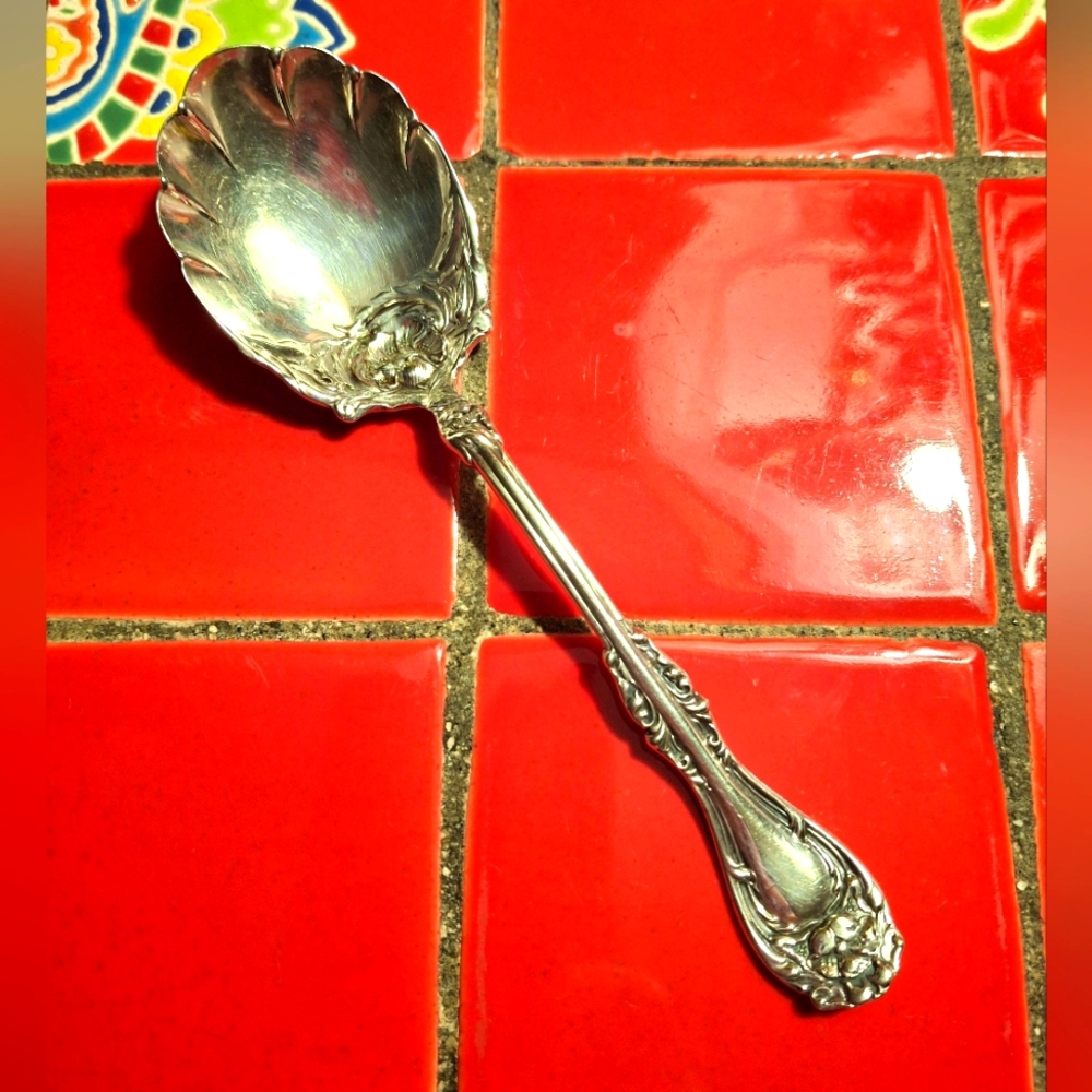 Wm Rogers "Hanover" Silverplate Sugar Spoon 6" Vintage 1901